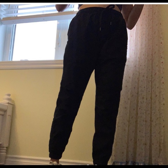 American eagle jogger cargos size S - Picture 3 of 4